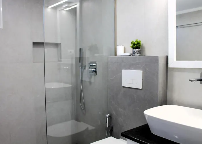 Luxury Levanda Ksamil