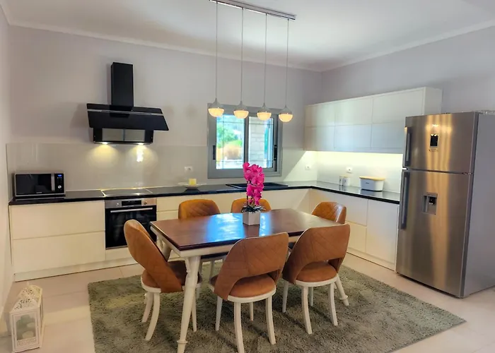 Luxury Levanda Ksamil